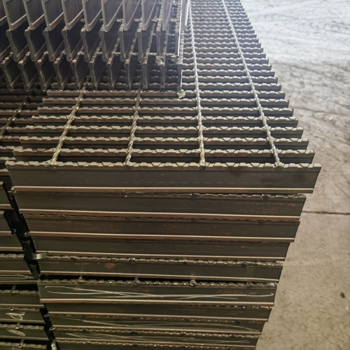 別再亂買了，鋼格柵板選型全攻略來了