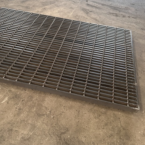 鋼格柵板連接件選擇不當(dāng)會出什么問題